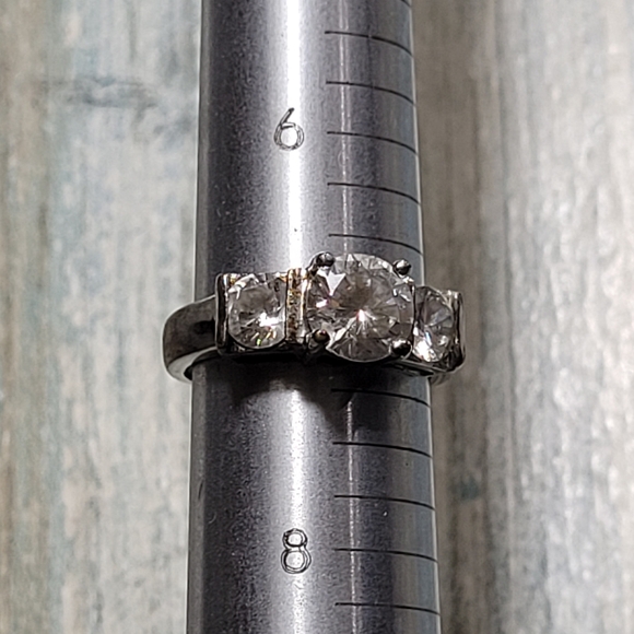 Two Rings!! - Picture 6 of 9